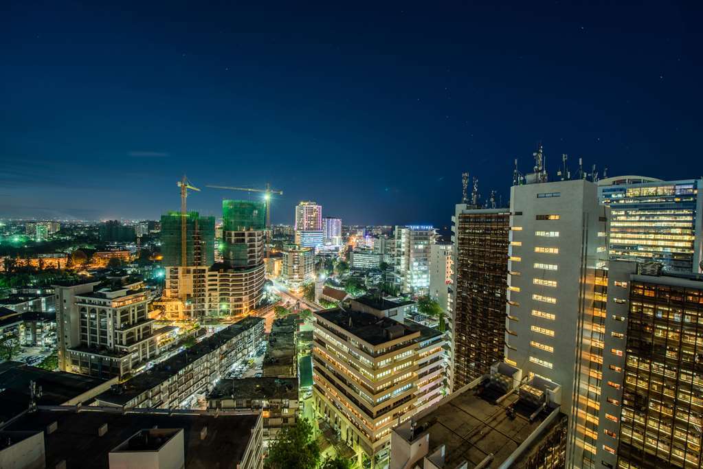 Golden Tulip Dar Es Salaam City Center Hotel Exteriör bild