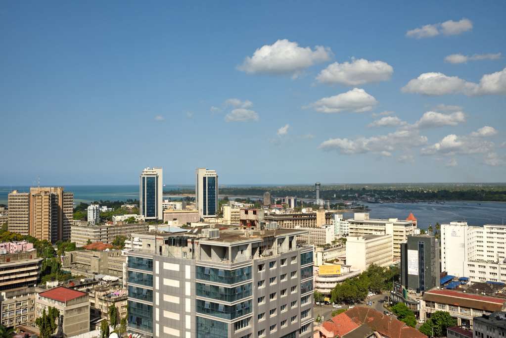 Golden Tulip Dar Es Salaam City Center Hotel Exteriör bild